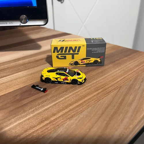 Mini GT 1:64 Chevrolet Corvette Z06 GT3.R #4 2025 Daytona 24H MGT01197 Model Araba